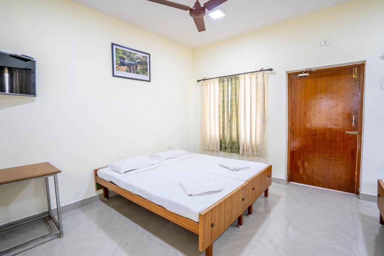 Hotel Tamilnadu - Thirukadaiyur Tirukkadaiyur Экстерьер фото